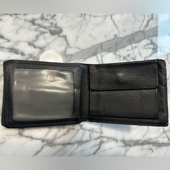 Louis Vuitton Portefeuille Florin Bi-Fold Wallet - Picture 5 of 9